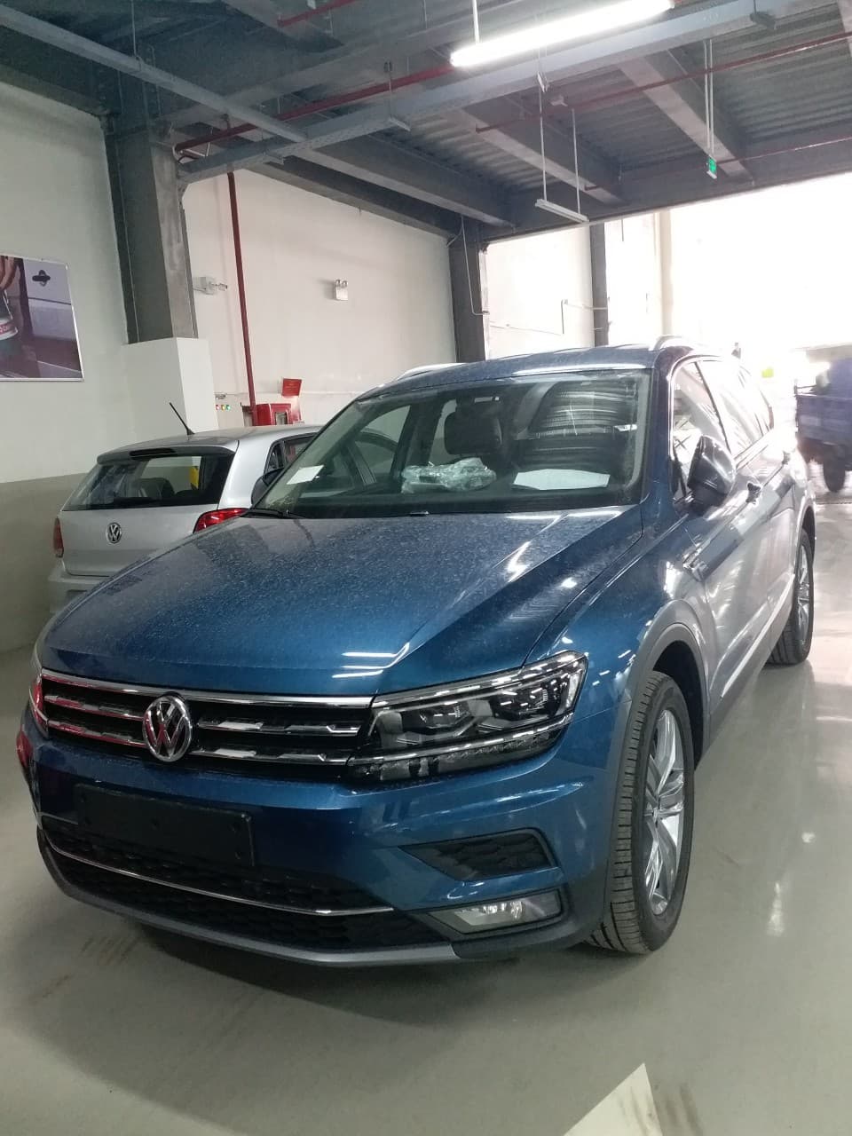 Volkswagen Tiguan E 2018 - Xe Volkswagen Tiguan 2018 – mẫu xe 5+2 đam mê không giới hạn – Hotline: 0909 717 983