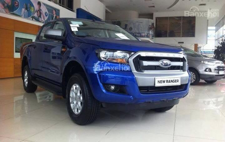 Ford Ranger XLS 2.2AT 2018 - Quảng Ninh ford Bán Ford Ranger XLS 2.2AT, 1 cầu, số tự động mới 100%, sản xuất 2018, màu xanh Cửu Long. L/H 0974286009