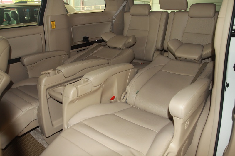 Toyota Alphard 2014 - Bán Toyota Alphard Limited sản xuất 2014, đk 2015