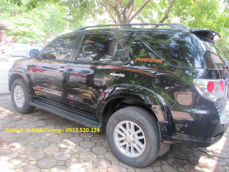 Toyota Fortuner 2.5G 2013 - Bán xe Toyota Fortuner 2.5G năm 2013, màu đen