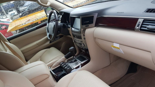 Lexus LX   5.7 AT  2015 - Bán ô tô Lexus LX 5.7 AT đời 2015, màu đen, nhập khẩu