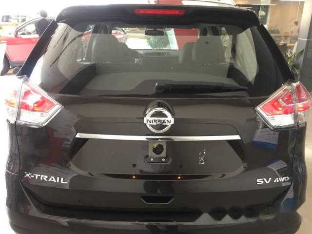 Nissan X trail SV 2018 - Bán ô tô Nissan X trail SV năm 2018, màu đen