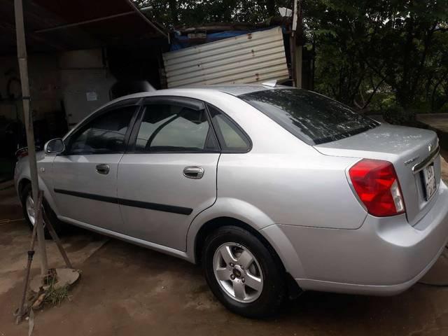 Daewoo Lacetti 2004 - Bán ô tô Daewoo Lacetti 2004, màu bạc, giá chỉ 155 triệu