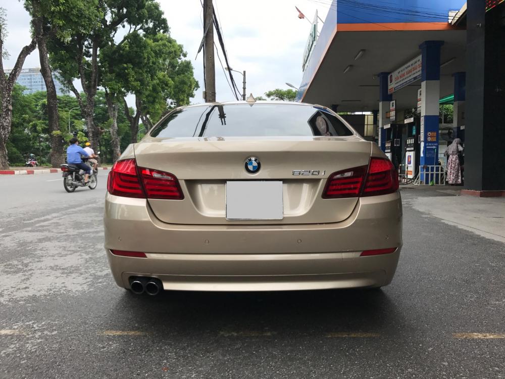 BMW 5 Series 520i 2012 - Bán ô tô BMW 5 Series 520i sản xuất 2012, xe nhập form mới