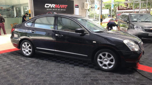 Nissan Bluebird  2.0 AT  2009 - Bán Nissan Bluebird 2.0 AT đời 2009, màu đen