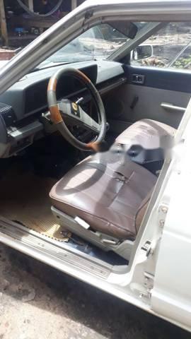 Nissan Bluebird   1983 - Bán Nissan Bluebird năm 1983, màu trắng, giá chỉ 29 triệu