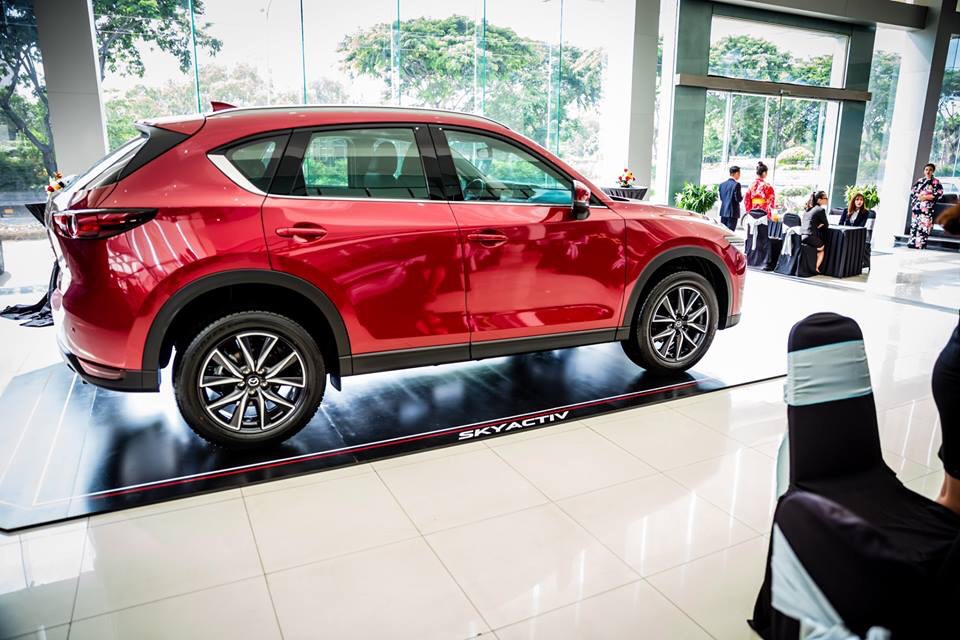 Mazda CX 5 2.5L 2018 - Cần bán xe Mazda CX 5 2.5L đời 2018, màu đỏ, liên hệ ngay để nhận ưu đãi tốt