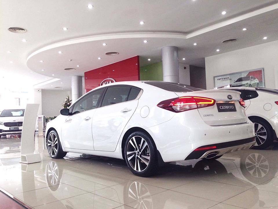 Kia Cerato 1.6 SMT 2018 - Bán Kia Cerato SMT, MT, 1.6 AT, 2.0 AT đời 2018, giá tốt