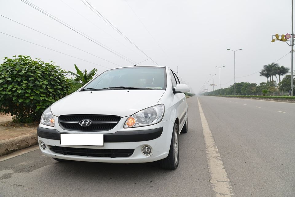 Hyundai Getz 1.4AT 2011 - bán Hyundai Getz 1.4AT 2011 màu trắng nhập khẩu Hàn Quốc