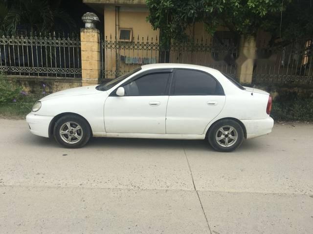 Daewoo Lanos   2003 - Cần bán gấp Daewoo Lanos đời 2003, màu trắng   