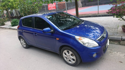 Hyundai i20   1.4 AT  2011 - Bán xe Hyundai i20 1.4 AT sản xuất năm 2011, màu xanh lam 