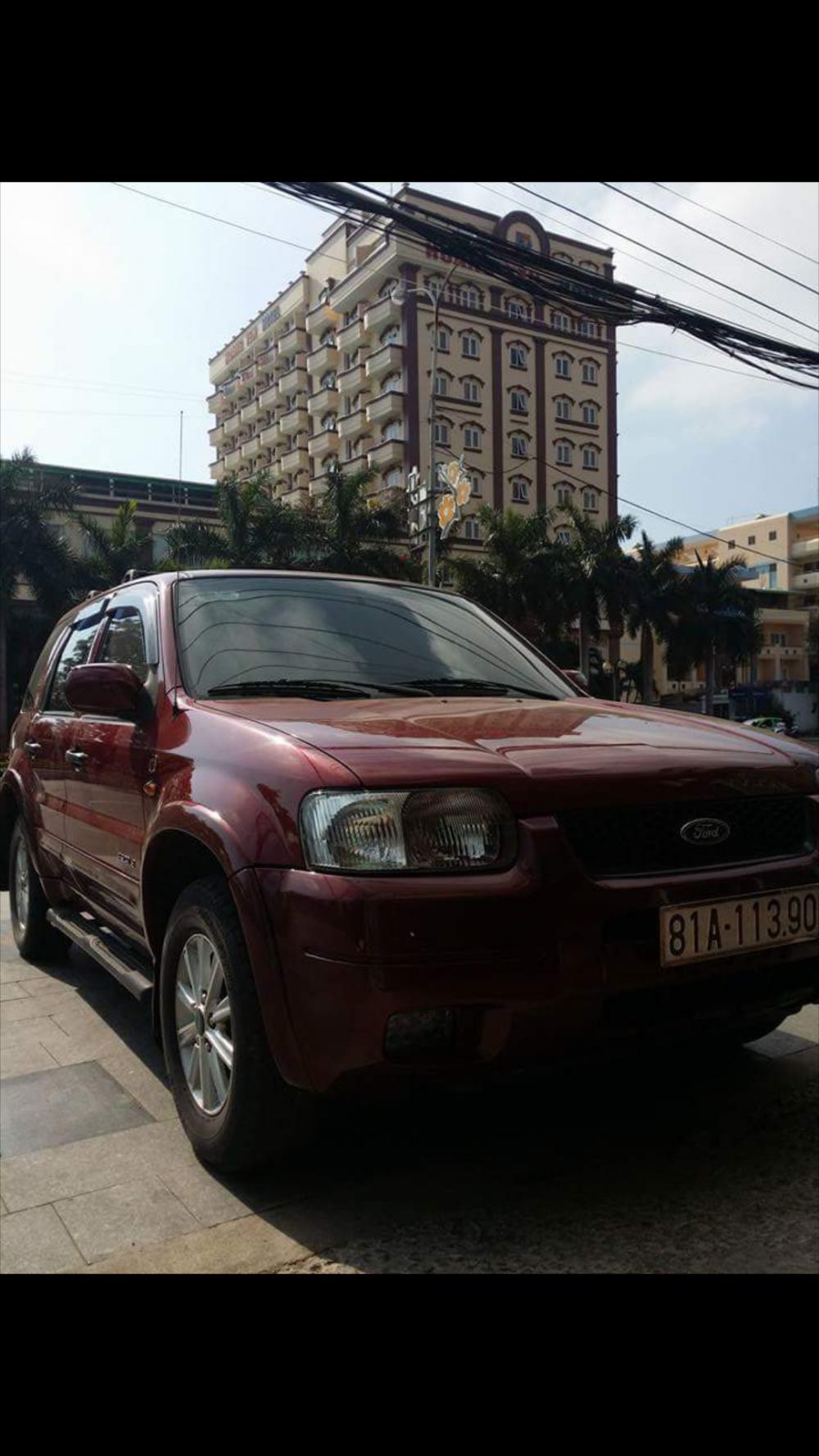 Ford Escape 2.0 2003 - Bán xe Ford Escape 2.0 đời 2003, màu đỏ mới 95%, giá 230tr