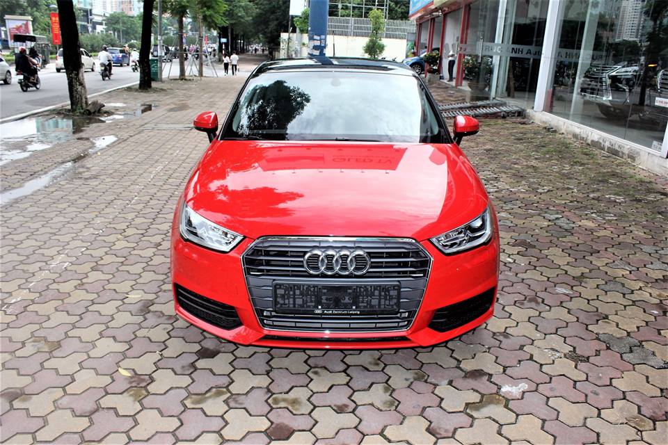 Audi A1 2017 - Bán xe Audi A1 2017, màu đỏ, nhập khẩu nguyên chiếc - xe mới 100%