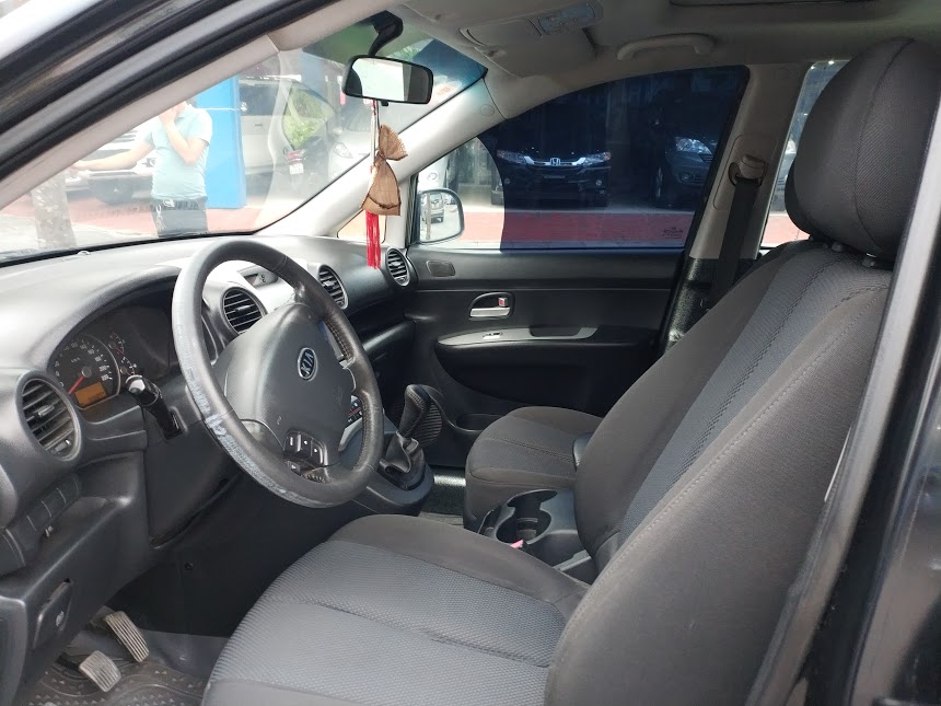 Kia Carens 2.0 EX 2009 - Bán ô tô Kia Carens năm 2009, màu đen