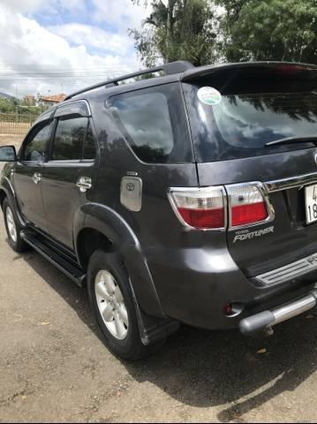 Toyota Fortuner   2010 - Bán Toyota Fortuner sản xuất 2010, màu xám, chính chủ