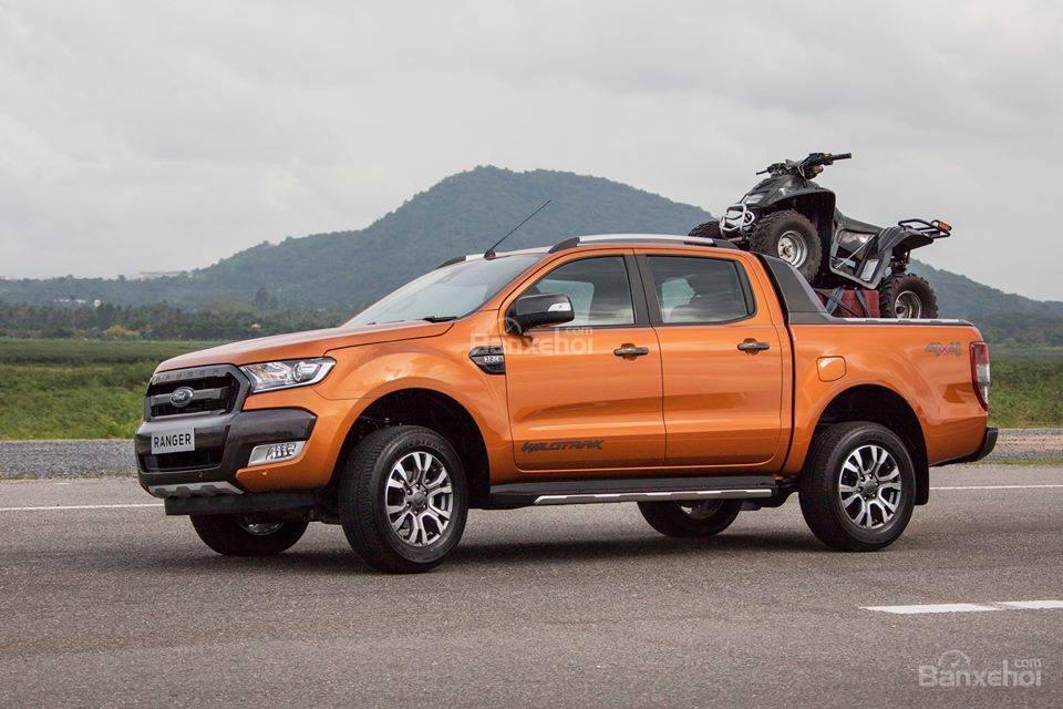 Ford Ranger 2.2 2018 - Nam Định ford Bán Ford Ranger Wildtrak 2.2, 2 cầu mới 100% năm 2018, màu cam. L/H 0974286009