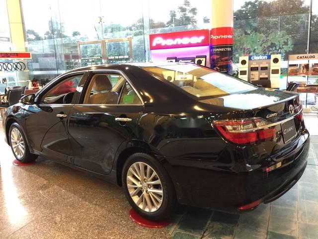 Toyota Camry  2.0E   2018 - Cần bán Toyota Camry 2.0E đời 2018, màu đen