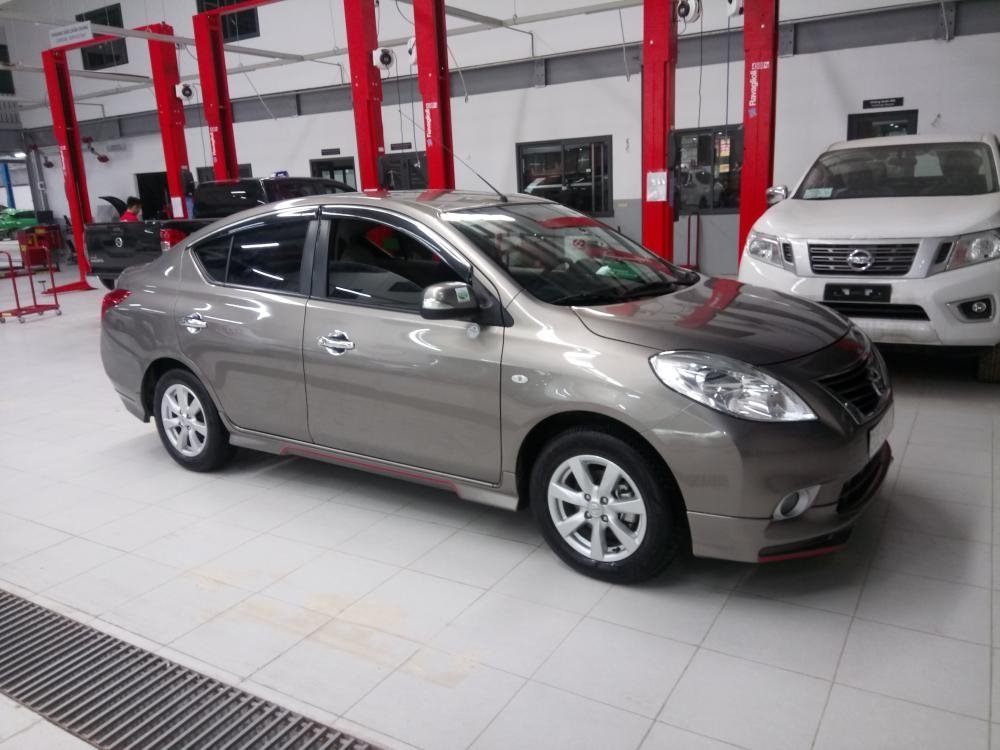 Nissan Sunny XV 2018 - Bán Nissan Sunny XV đời 2018, màu nâu, giá 485tr