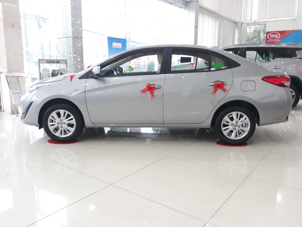 Toyota Vios 1.5E MT 2018 - Bán ô tô Toyota Vios 1.5E MT đời 2018, đủ màu