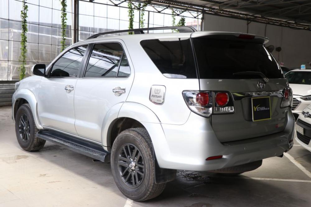 Toyota Fortuner 2.5MT G 2016 - Cần bán Toyota Fortuner 2.5MT sản xuất 2016, màu bạc