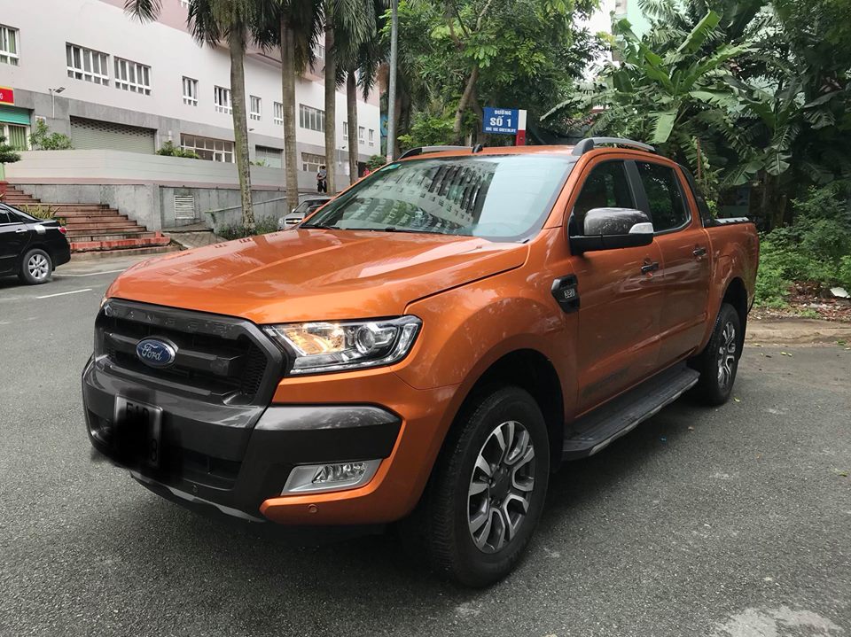 Ford Ranger 3.2L Wildtrak 4x4 AT 2016 - Chính chủ cần bán Ford Ranger 3.2 Wildtrak đời 2016 giá rẻ