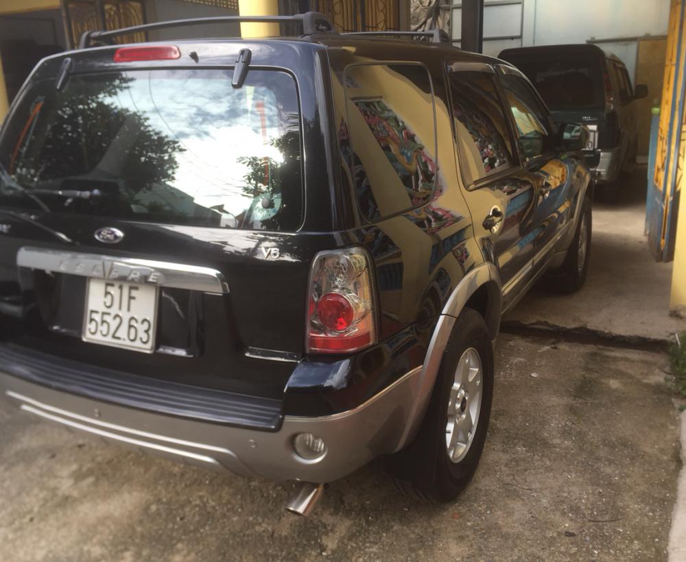 Ford Escape 2004 - Cần bán Ford Escape chính chủ, biển số thành phố