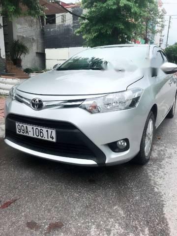 Toyota Vios   2015 - Bán Toyota Vios năm 2015, màu bạc số sàn 