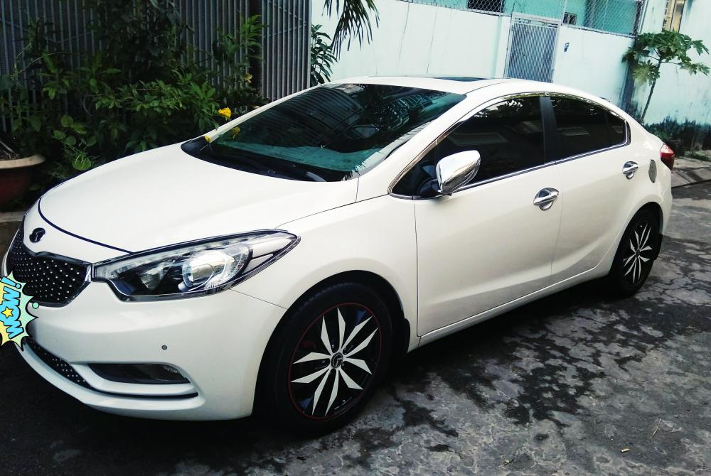 Kia K3 AT 2015 - Gia đình cần bán xe Kia K3 2015 màu trắng