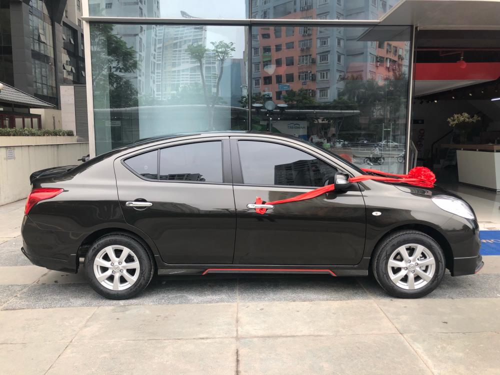 Nissan Sunny XV 2018 - Bán Nissan Sunny XV sản xuất năm 2018, màu đen, 485tr