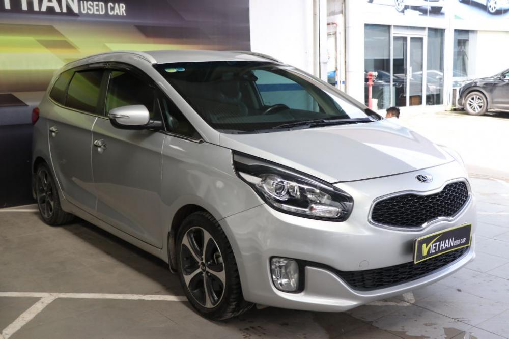 Kia Rondo 2.0AT 2015 - Bán xe Kia Rondo 2.0AT năm 2015, màu bạc, 566 triệu