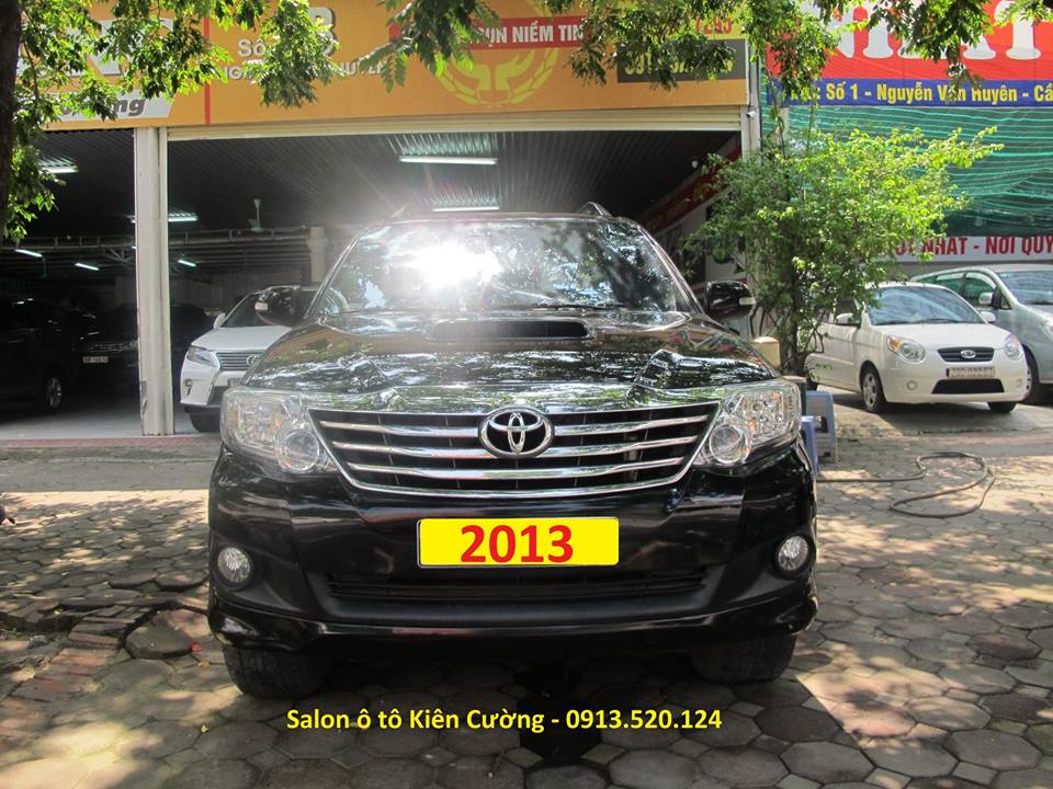 Toyota Fortuner 2.5G 2013 - Bán xe Toyota Fortuner 2.5G năm 2013, màu đen