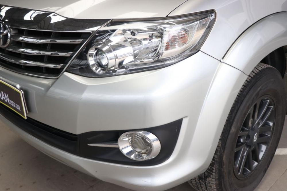 Toyota Fortuner 2.5MT G 2016 - Cần bán Toyota Fortuner 2.5MT sản xuất 2016, màu bạc