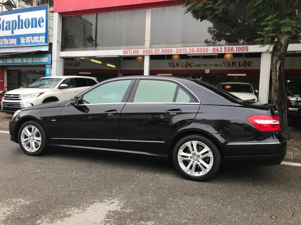 Mercedes-Benz E class E250  2010 - Bán Mercedes E250 2010 màu đen