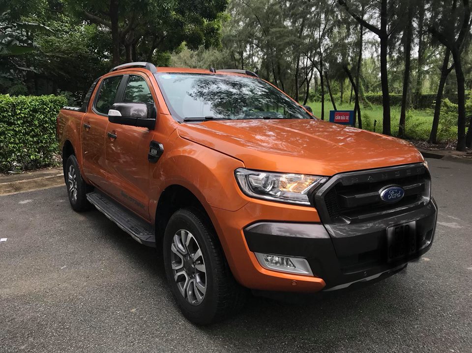 Ford Ranger 3.2L Wildtrak 4x4 AT 2016 - Chính chủ cần bán Ford Ranger 3.2 Wildtrak đời 2016 giá rẻ