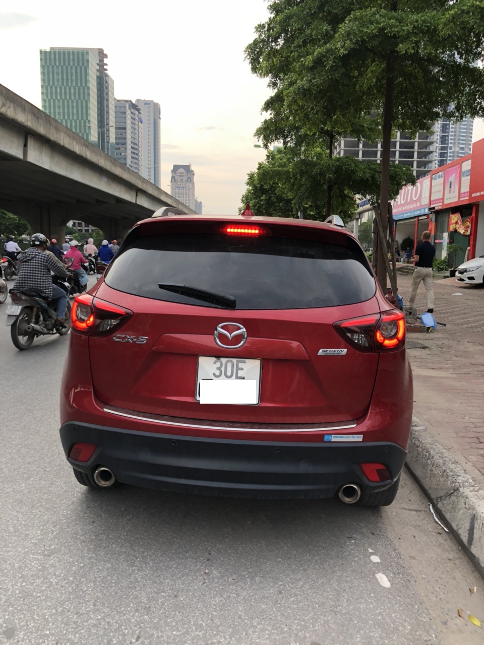 Mazda CX 5 Facelift  2016 - Cần bán xe Mazda CX 5 năm sản xuất 2016, màu đỏ giá cạnh tranh