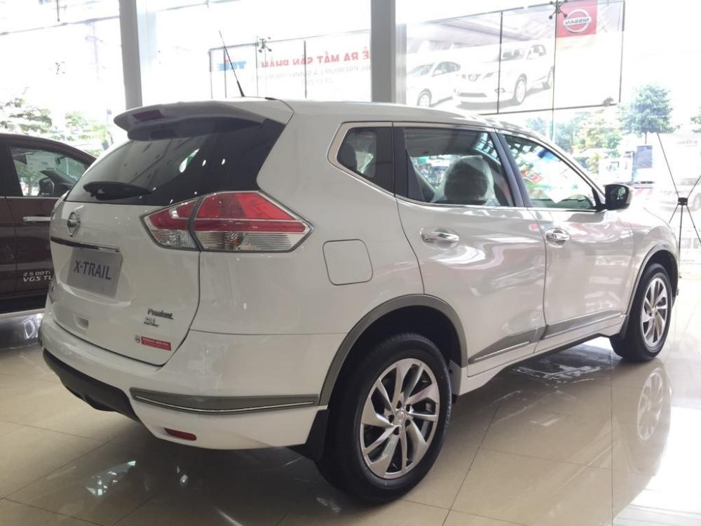 Nissan X trail SL 2018 - Bán ô tô Nissan X trail SL đời 2018, màu trắng