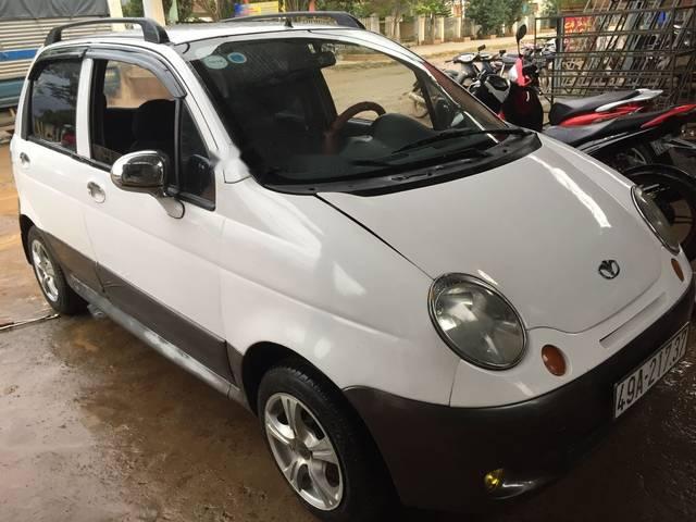 Daewoo Matiz SE 2005 - Cần bán lại xe Daewoo Matiz SE năm sản xuất 2005, màu trắng xe gia đình, 87tr