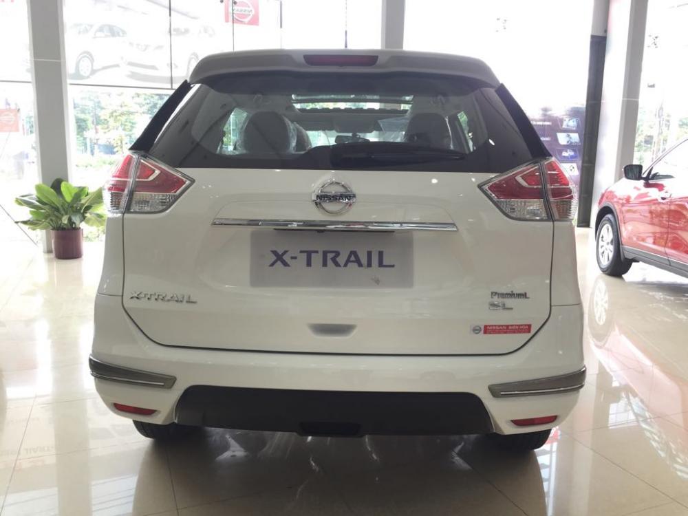 Nissan X trail SL 2018 - Bán ô tô Nissan X trail SL đời 2018, màu trắng