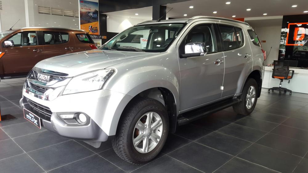 Isuzu MU Mới  -X 3.0 AT 2016 - Xe Mới Isuzu MU-X 3.0 AT 2016