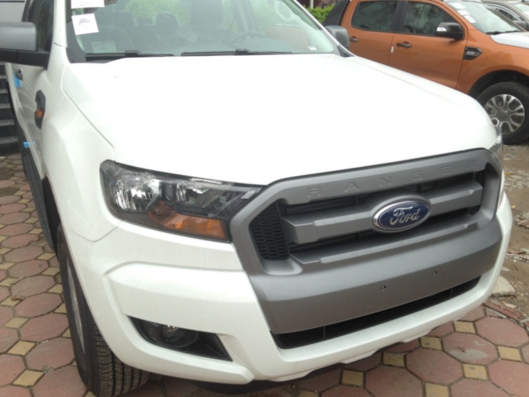 Ford Ranger XLS 4X2 MT 2016 - An Đô Ford bán Ford Ranger XLS 4x2 MT full option 2016, giá tốt nhất, hỗ trợ trả góp, LH 0974286009