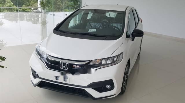 Honda Jazz V 2018 - Bán ô tô Honda Jazz V đời 2018, màu trắng, xe nhậpThái Lan nguyên chiếc