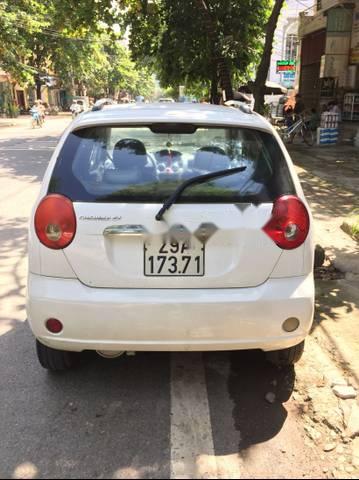 Chevrolet Spark 2011 - Cần bán Chevrolet Spark đời 2011, màu trắng số sàn 