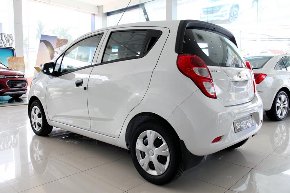 Chevrolet Spark Van 2018 - Bán Spark Van, hỗ trợ trả góp 90% - 40tr lấy xe