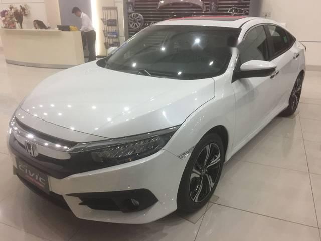 Honda Civic   1.5 L Turbo  2018 - Bán Honda Civic 1.5 L Turbo sản xuất năm 2018, màu trắng, giá 903tr