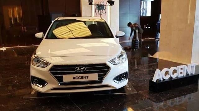 Hyundai Accent 2018 - Cần bán Hyundai Accent đời 2018, màu trắng