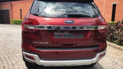 Ford Everest 2018 - Ford Everest 2.0 động cơ Bi Turbo 2018, đặt xe trong tháng 8, giao trong tháng 9 kèm nhiều quà tặng hấp dẫn