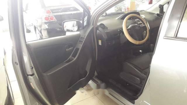 Toyota Yaris 2010 - Bán Toyota Yaris sản xuất năm 2010, màu xám  