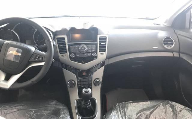 Chevrolet Cruze   2018 - Bán Chevrolet Cruze 2018, màu trắng, 519tr