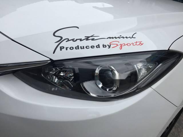 Mazda 3  1.5L 2016 - Bán xe Mazda 3 1.5L năm 2016, màu trắng