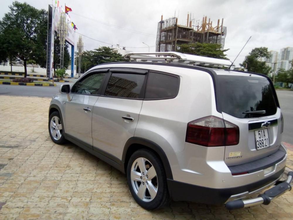 Chevrolet Orlando LTZ 2012 - Bán xe Chevrolet Orlando LTZ sản xuất năm 2012, màu bạc